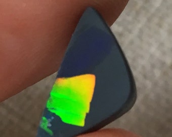 Lightning Ridge Black Opal with Green Flash