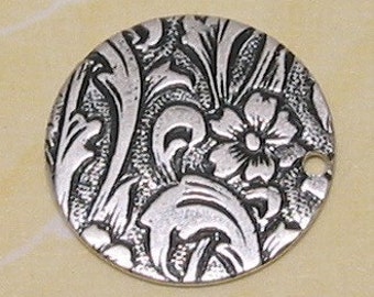 Embossed Disk Charm, Antique Silver, 4 Pc. AS89