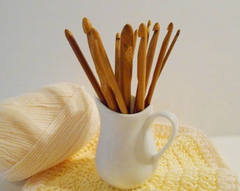 12 Carbonized Bamboo Crochet Hooks Set of 12 Sizes 3 to 10mm USA Sizes 2.5 to 15 Natural Wood Eco Friendly Crochet Needles Length 15 cm 6 in
