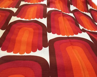 Vintage 70s: 50CMX 1, 20m drops red