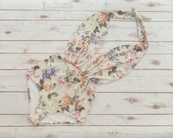 Swimsuit High Waisted Vintage Style One Piece Retro Pin-up Maillot - Floral Print Bohemian Bathing Suit Swimwear - Unique Pretty & So Cute!