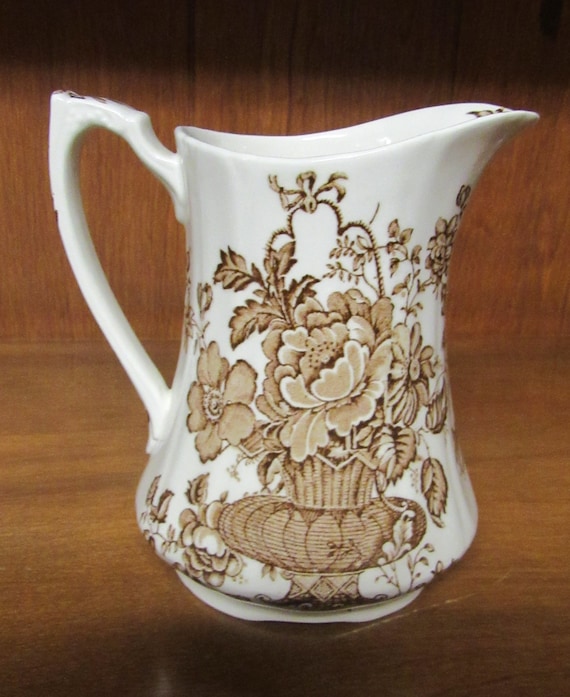 Alfred Meakin "Charlotte" Pitcher