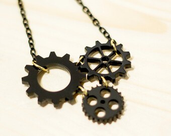 Steampunk Gear Necklace,Engineering Necklace,Geek Necklace,Mechanical Engineer Gift Idea,Steampunk Jewelry,Gear Jewelry