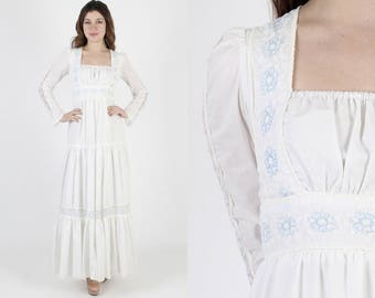 Gunne Sax Dress White Dress Boho Wedding Dress Maxi Dress Prairie Bridesmaids Dress Vintage 70s Renaissance Bridal Blue Floral Lace Dress
