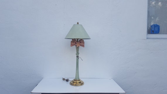 hart associates vintage hollywood regency table lamp