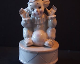1991 Summit Collection Clown Music Box