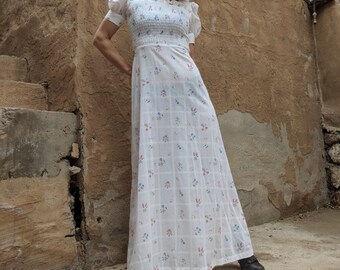 70s/80s white floral Young Edwardian maxi dress // smocked bodice /short puff sleeves /tie waist /zip back // boho, romantic, sweet, summer
