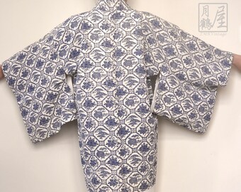 Japanese Kimono Jacket Haori/ Vintage Floral Kimono Haori/ Kimono Cardigan/ Short Kimono Robe/ Short Sleeve
