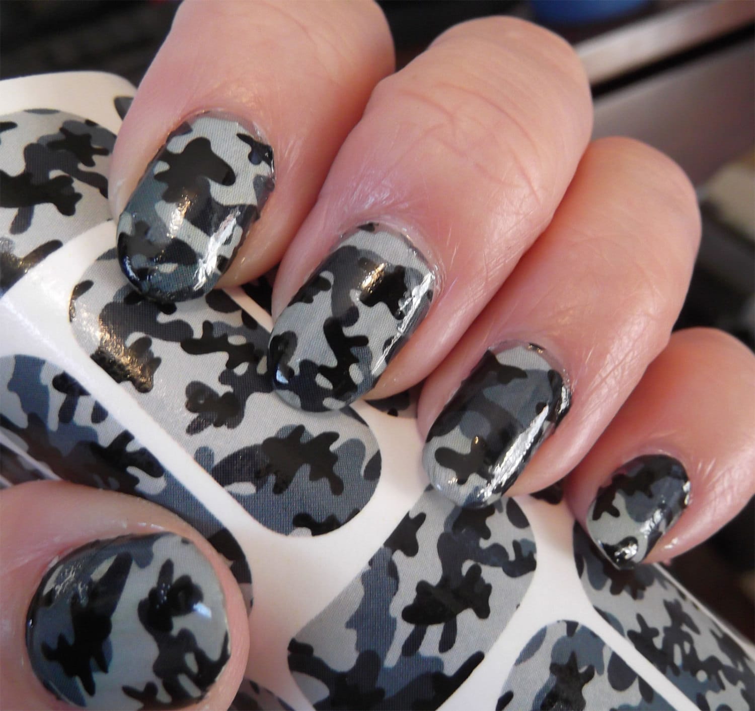 ON SALE GREY Camo Nail Art Camouflage Nail Art Army Girl 🔎zoom - ON SALE GREY Camo Nail Art Camouflage Nail Art Army Girl