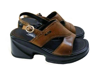 90s Brown Platform Sandals Size 38