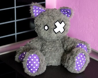 Emo-Kitty "Darian" // Cat Plush Toy // Hearts // Love