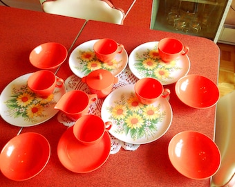 Melmac vintage melamine dishes set salmon and daisy