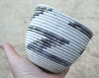 Tutsi Basket - Rwanda Basket - African Basket - Tribal Basket - Africa - Partsforyou Etsy No.50 cs