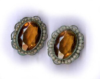 vintage AMBER glass finding milk glass seed bead VERDIGRIS findings connector repurpose inspiration fancy two vintage findings 1930s