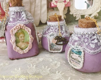 VICTORIAN 3-PIECE BOUDOIR SET