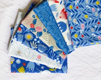 BARGAIN BUNDLE!! - Floral Deco Fat Quarter Bundle of 7 - Cloud 9 Fabric. Organic cotton. Elizabeth Olwen.