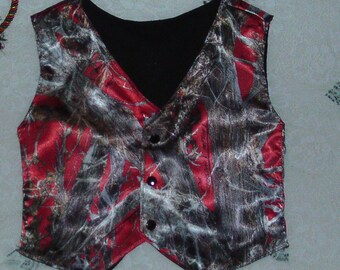 Red Camo Boys & Men Camo vest Great for valentine, NB to size kids 10.Also other camo colors select size and fabric from select option.