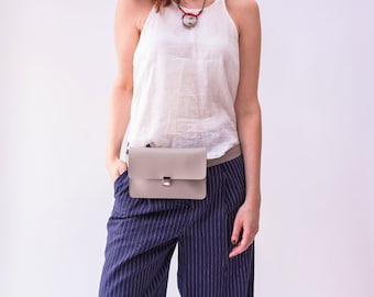 Minimalist Fanny Pack, Gray Belt bag, Vegan Leather Hip Bag, Leather Waist Bag, Travel Bag, Festival Bag, Convertible Bag, Bum Bag