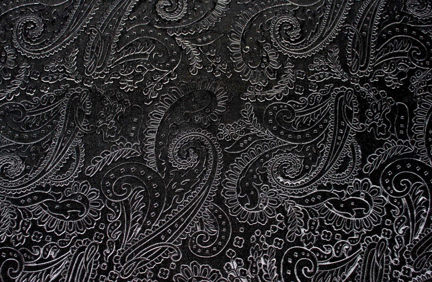 Black Paisley Design Velvet Fabric Fat Quarter from KBazaar on Etsy Studio
