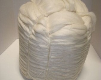 Wholesale Bump Montana Corriedale 22 Pound Bump Top Wool Roving