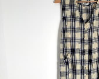 Vintage plaid midi dress / french button down field dress / summer market dress / sleeveless light weight checkered dress / m / 1990s