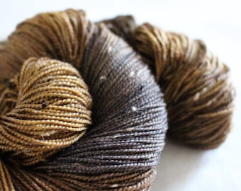You Can Do It, Brucie! - House Wren - 85/15 superwash merino/ nylon tweed sock yarn