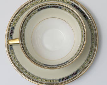 Antique Bavarian China Heinrich & Co Pattern 10263 Cup / Saucer Set