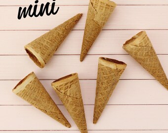Mini Ice Cream Cones - 24 tiny cones for cakepops, gelato or ice cream