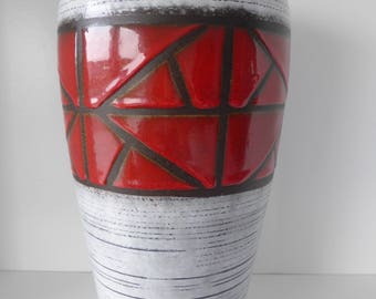 Scheurich vase West Germany 1970 with formnumber 517-38.