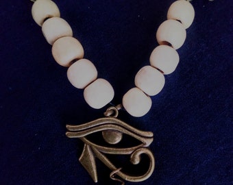 Necklace "La larme d'Horus"