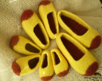 Little Duffers - A felted slipper pattern for babies and toddlers.