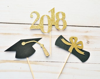 Graduation CupCake Toppers // Food Decoration // Party Decoration // Graduation Party // Class of 2018