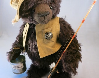 Artist collectable bear "Stanley"