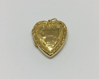 Vintage gold heart shaped locket