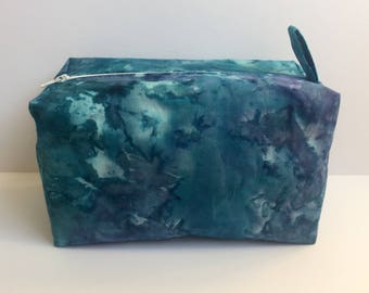 Large box makeup bag/ travel bag/ wash bag, made with cotton fabric and fully lined with water proof fabric
