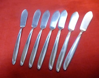 7 Oneida Stainless Butter Knives
