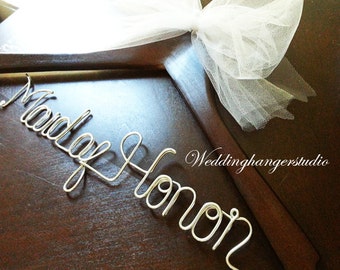 SALE single line Maid of Honor hanger / Wedding Hanger, Personalized Hanger, Bridesmaid Bride