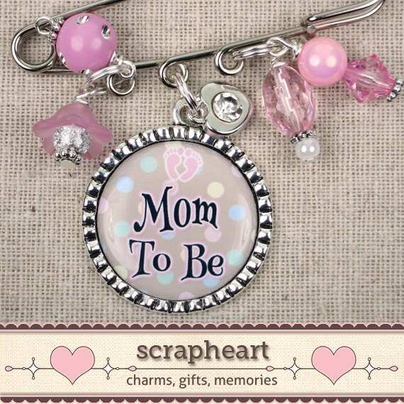 Mom To Be Pin PERSONALIZED Bezel Pendant Grandma Pin Polka