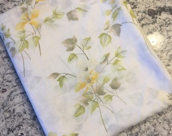 Vintage yellow floral queen flat sheet//Vintage fabric