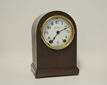 Antique Seth Thomas Beehive Shelf Mantel Chime Clock with Key
