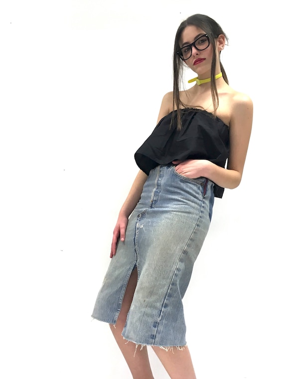 Levi's High Waisted Denim + Leather Jean Pencil Longuette LOLA DARLING Skirt Leather Waistband and Back Pocket Vintage Recycled Unique