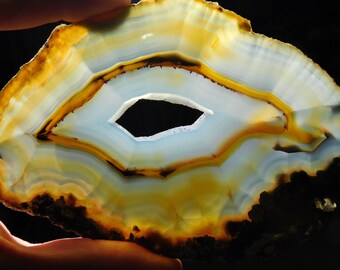 A Polished 100%Natural Brazilian Agate Slice or Slab With Pleochroism! 114.7gr