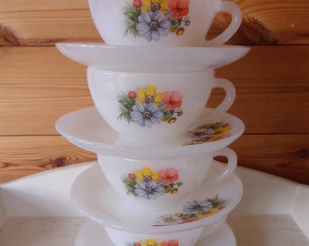 Arcopal Flowers Cups & Saucers