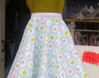 Beautiful 1950s/60s vintage inspired full circle skirt