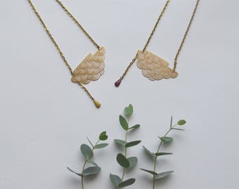 Lovely cloud in Golden brass and drop pendant necklace mustard