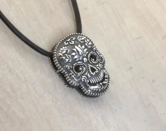 Halloween Day of the Dead Dia de los Muertos Sugar Skull Necklace Skull Pendant Silver Skull Jewelry Calavera