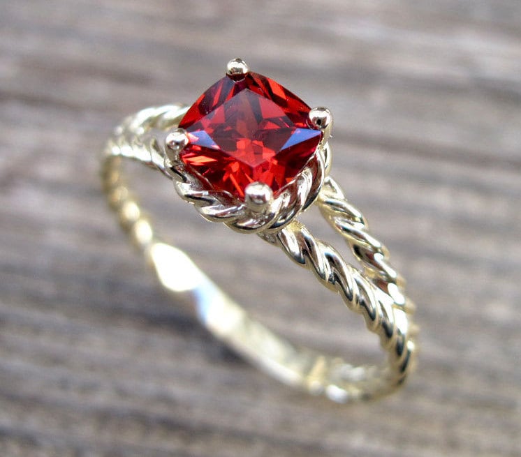 Resultado de imagen para ruby rings