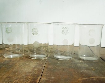 Science Glass / 4 Vintage Beakers / Pyrex Laboratory Glass / Great Scientific Decor and Style / 4 of the same size