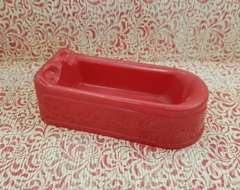 Plasco Tub Toy Dollhouse Traditional Style 1944 bathroom red