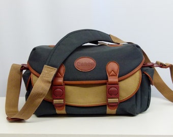 Retro Canon Leather and Fabric Camera Bag / Holdall / Case - Ideal For SLR / DSLR - Green and Beige